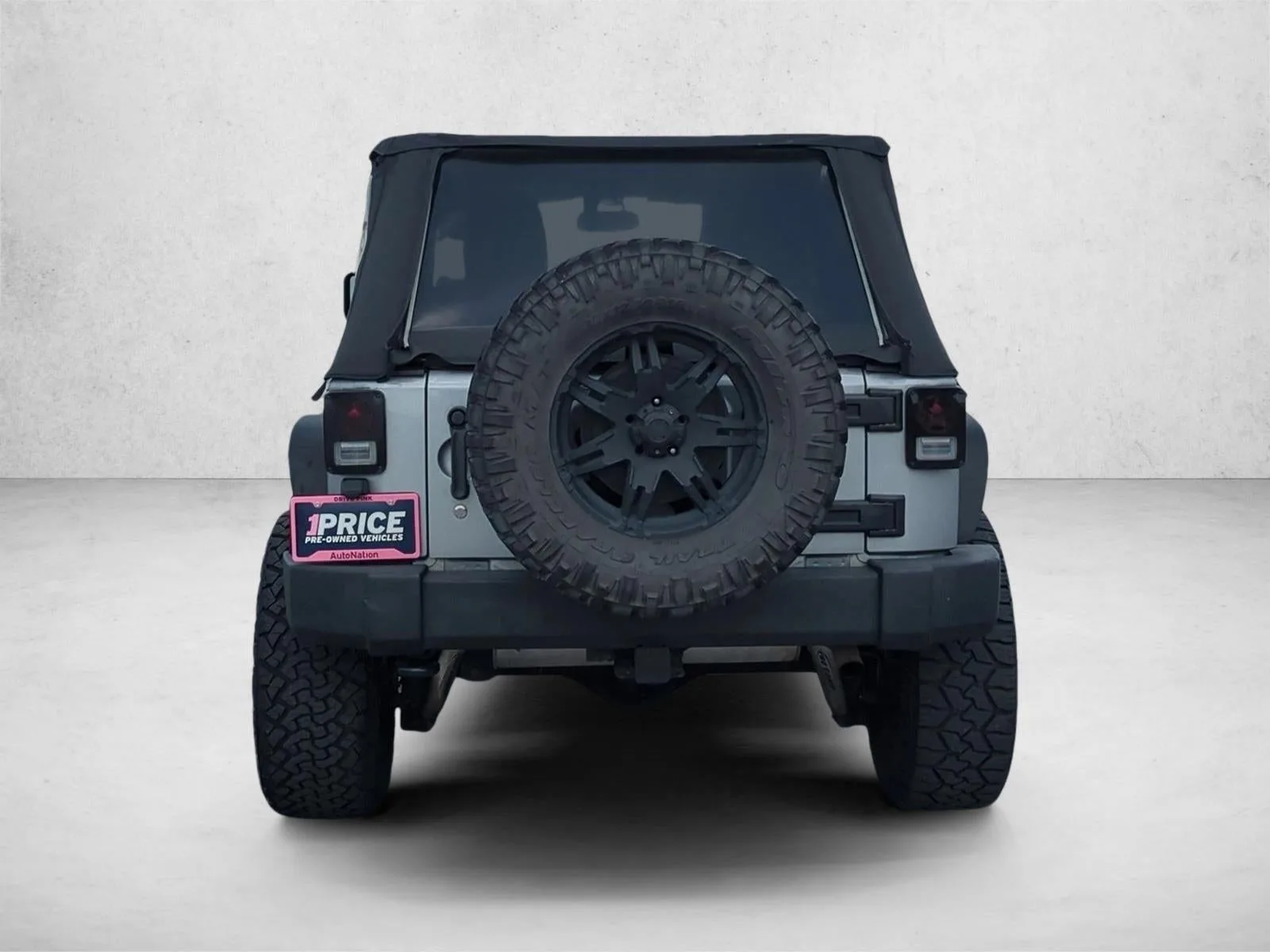 2014 Jeep Wrangler Unlimited Sport photo 7