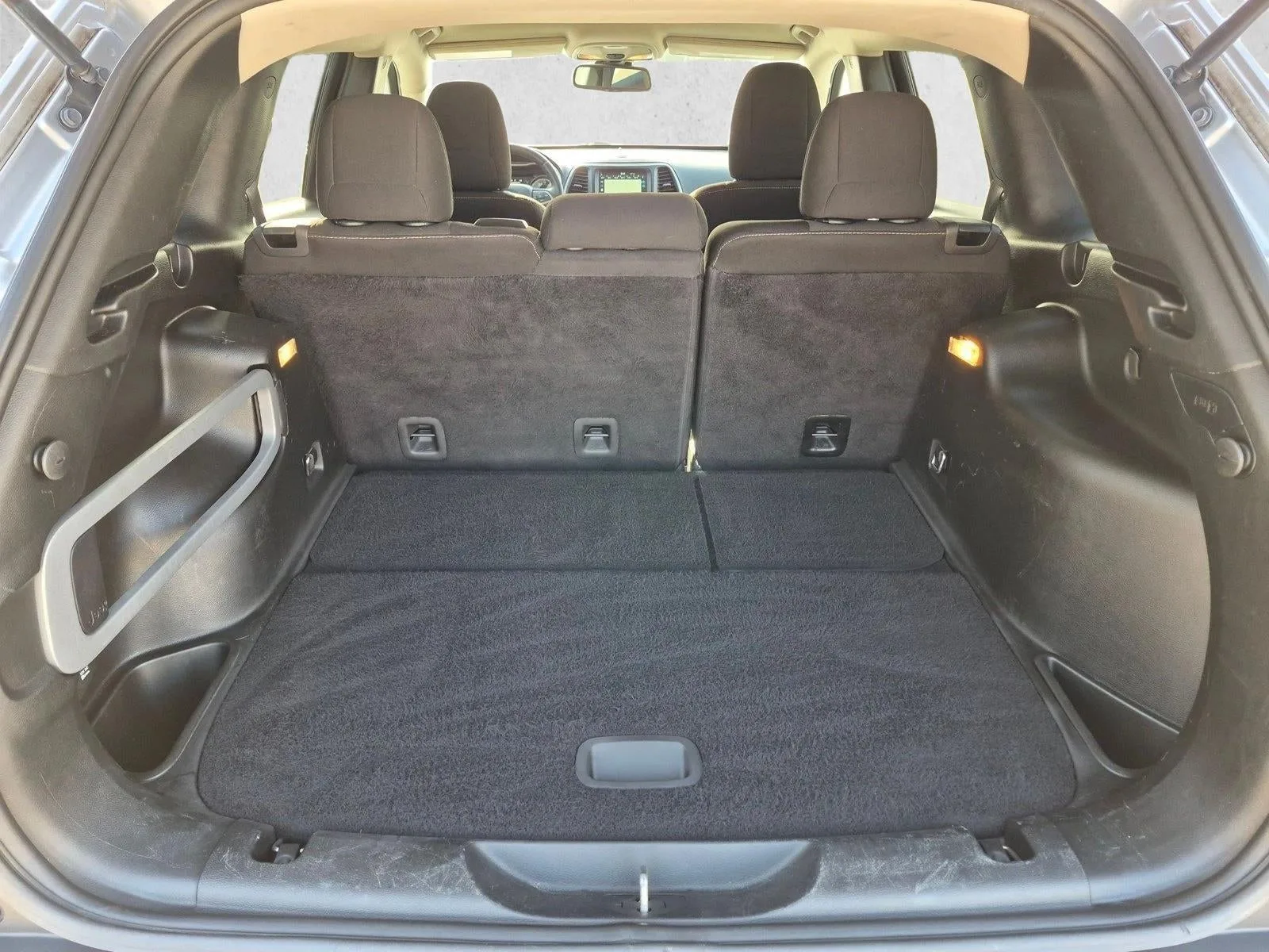2017 Jeep Cherokee Latitude FWD photo 6