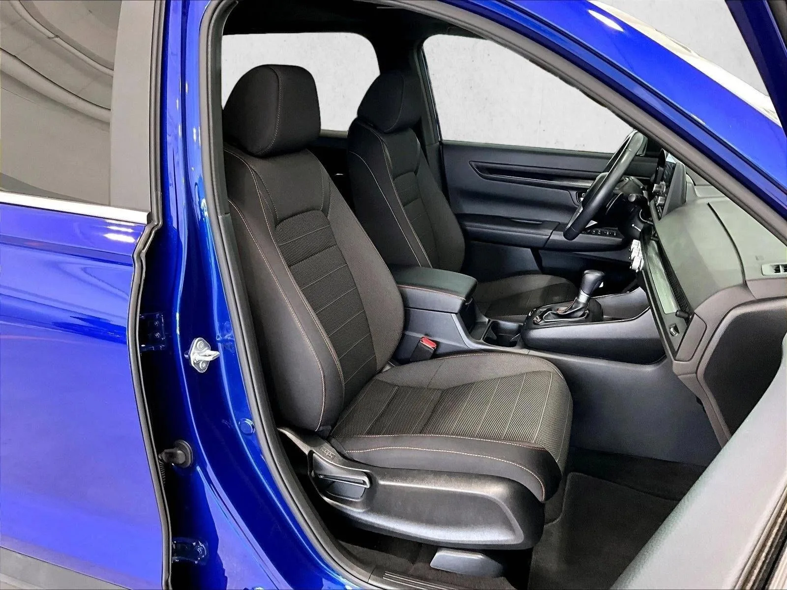 2024 Honda CR-V Hybrid Sport photo 9