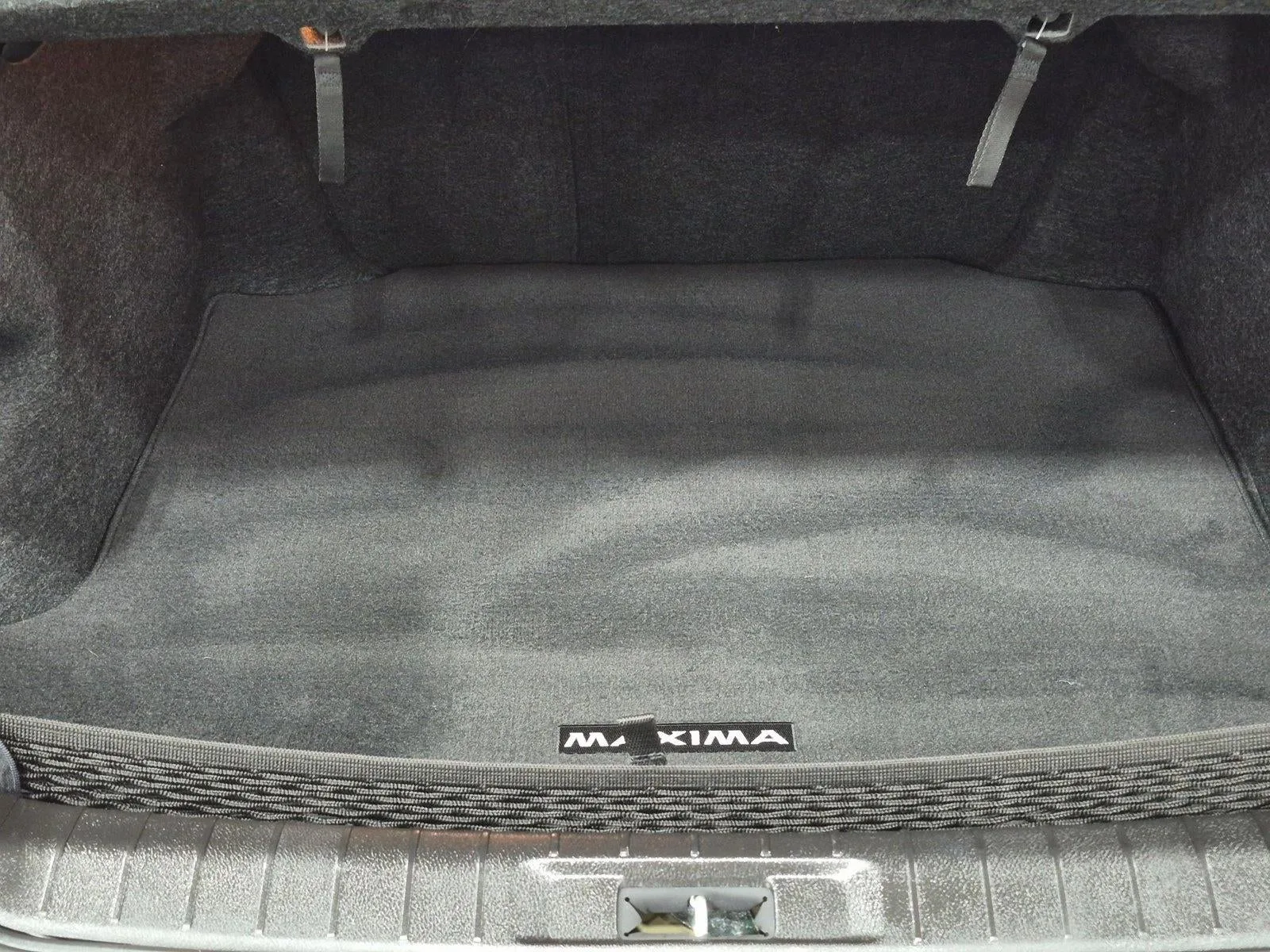 2017 Nissan Maxima SV 3.5L *Ltd Avail* photo 6