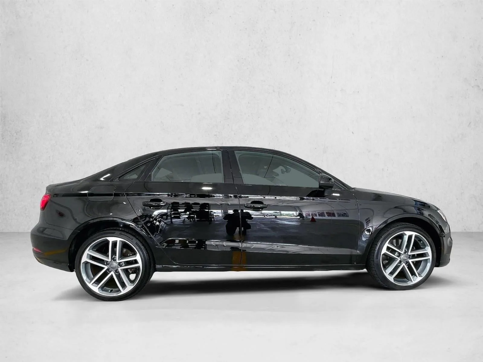 2020 Audi A3 Premium 40 TFSI Front-Wheel Drive S tronic photo 5