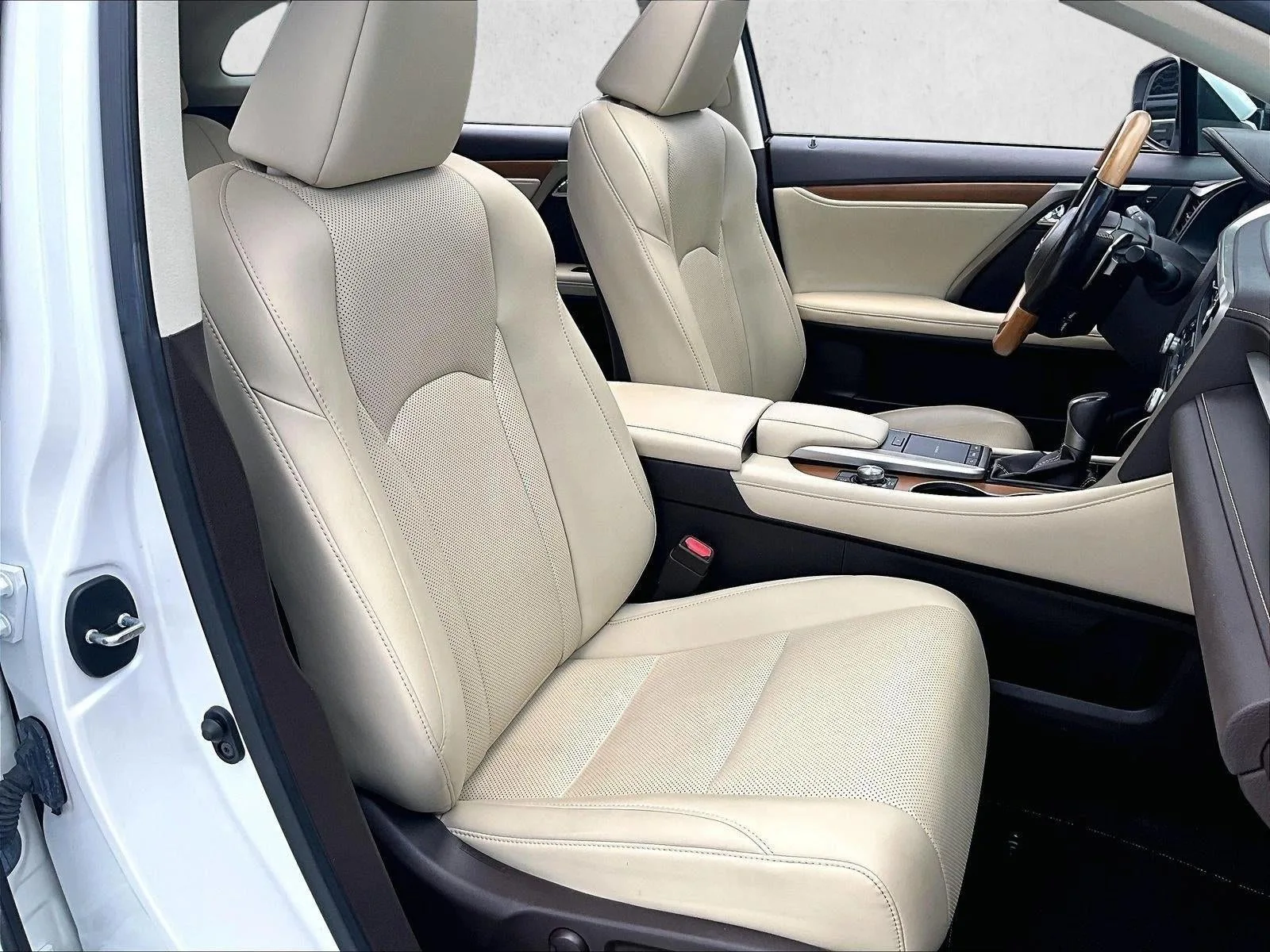 2020 Lexus RX photo 9