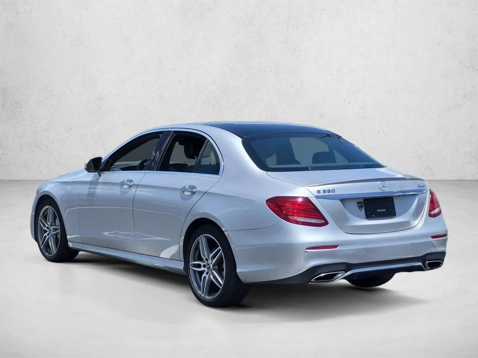 2020 Mercedes-Benz E 350 4MATIC® photo 8