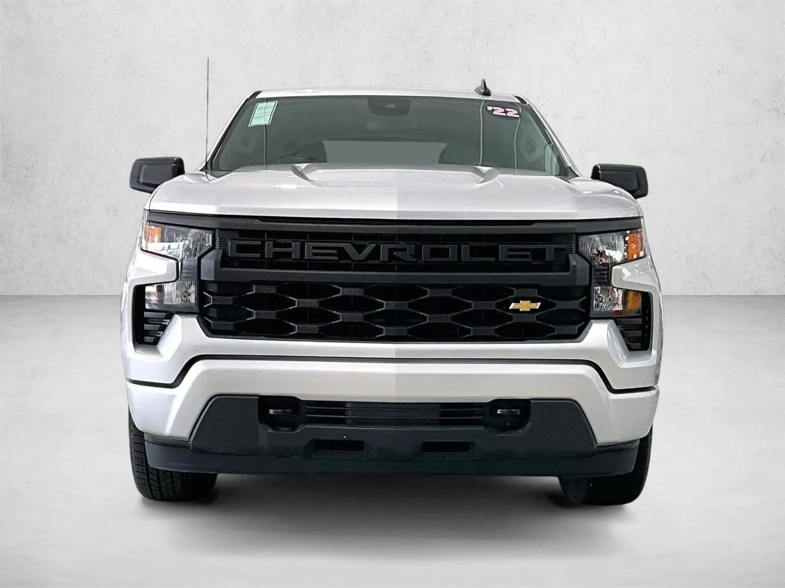 2022 Chevrolet Silverado 1500 Custom photo 3