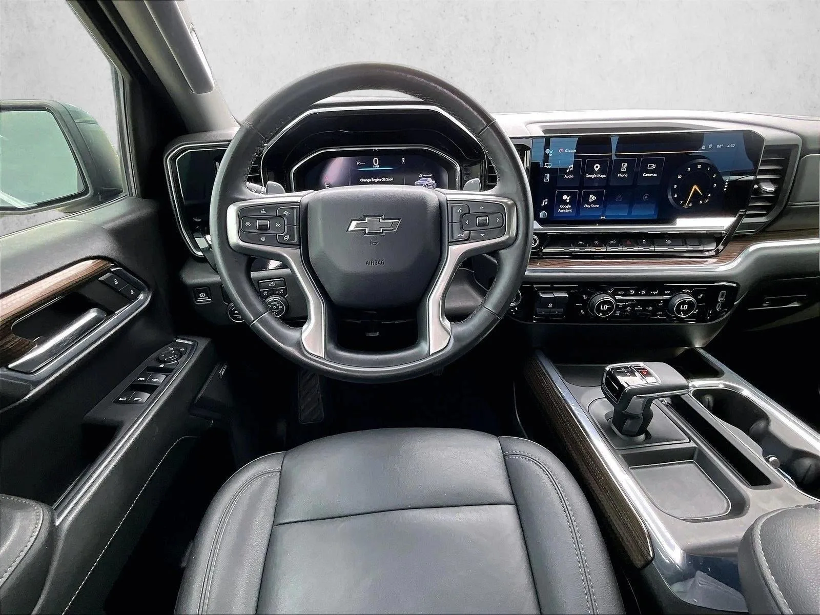 2024 Chevrolet Silverado 1500 RST photo 7