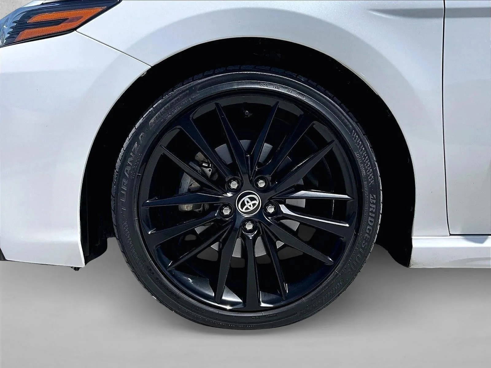 2024 Toyota Camry XSE V6 photo 10