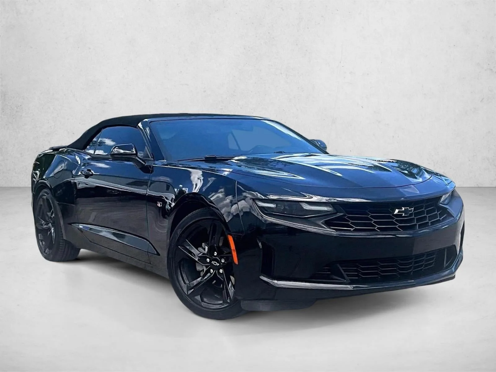 2023 Chevrolet Camaro 2LT photo 12