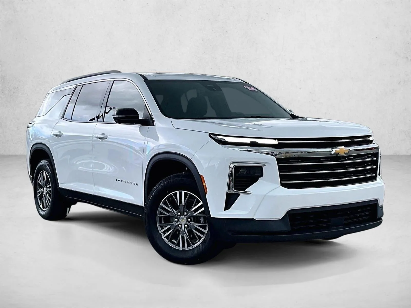 2024 Chevrolet Traverse LT photo 12