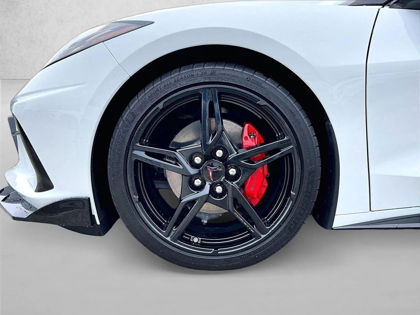 2025 Chevrolet Corvette Stingray 2LT photo 10