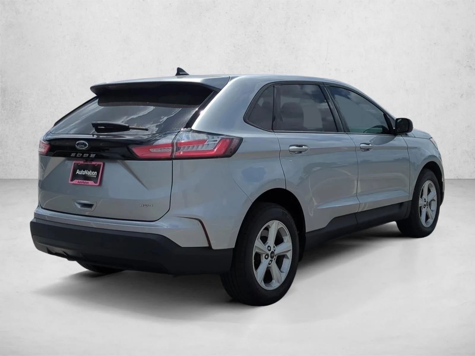 2024 Ford Edge SE AWD photo 5