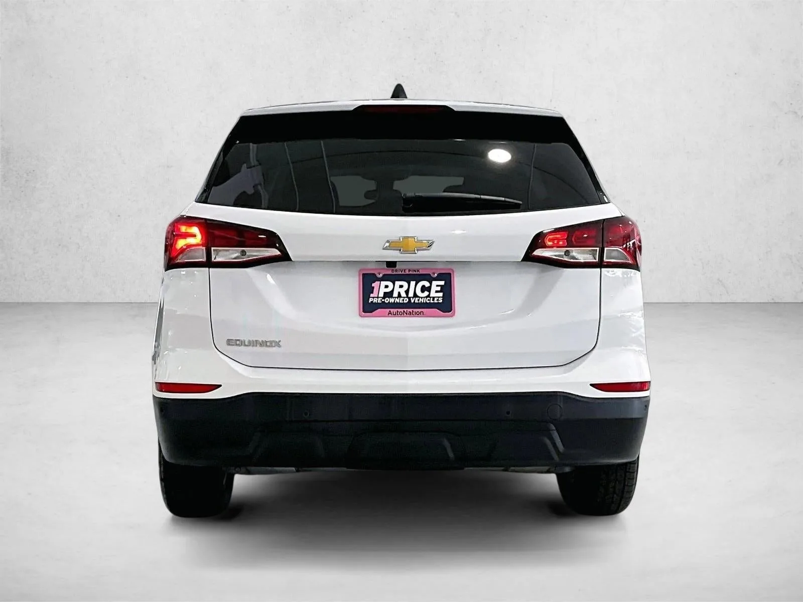 2024 Chevrolet Equinox LS photo 4