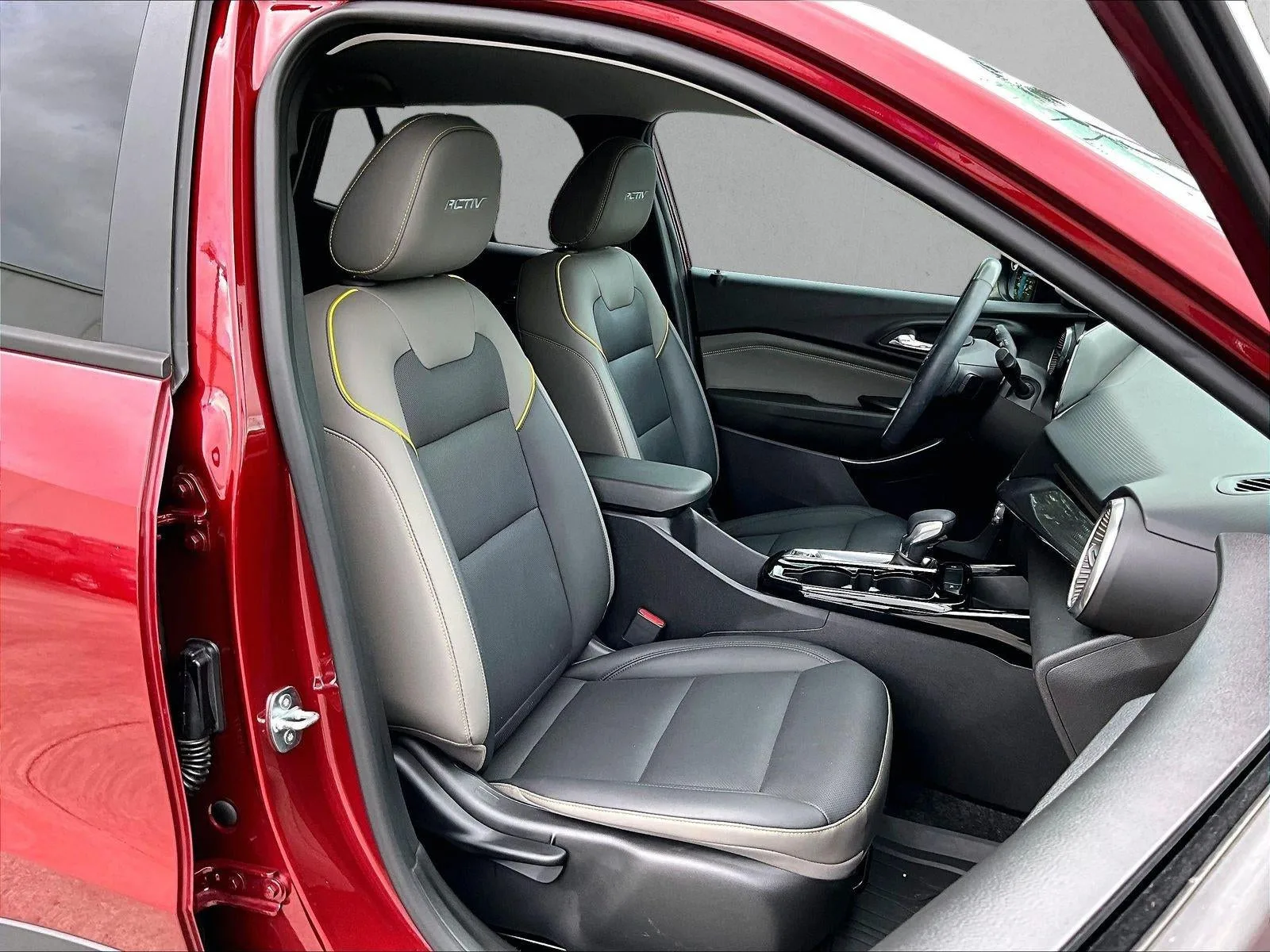 2024 Chevrolet Trax ACTIV photo 9