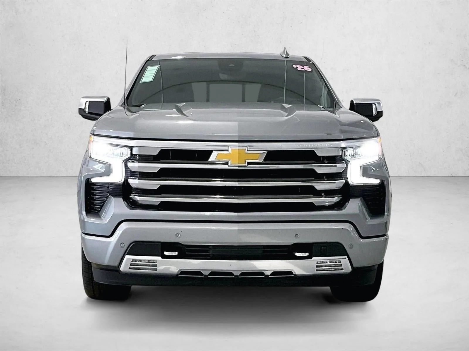 2025 Chevrolet Silverado 1500 High Country photo 3