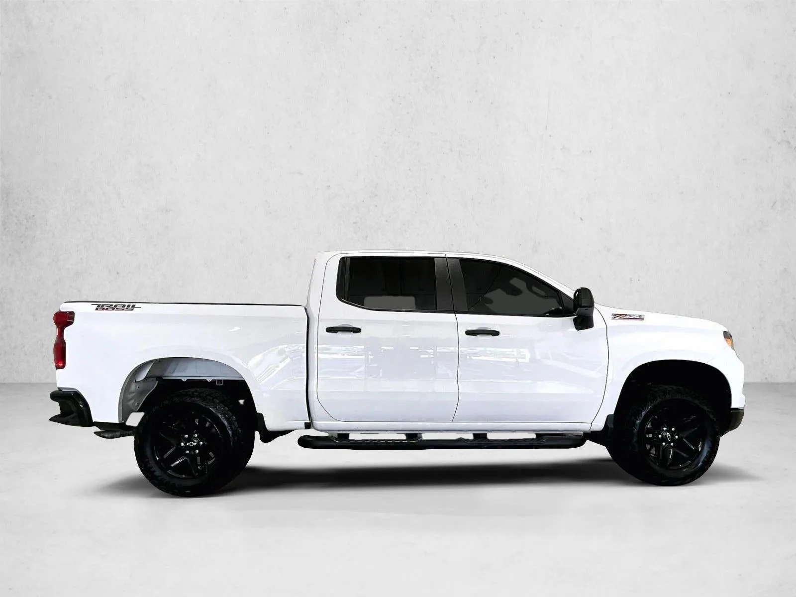 2024 Chevrolet Silverado 1500 Custom Trail Boss photo 5