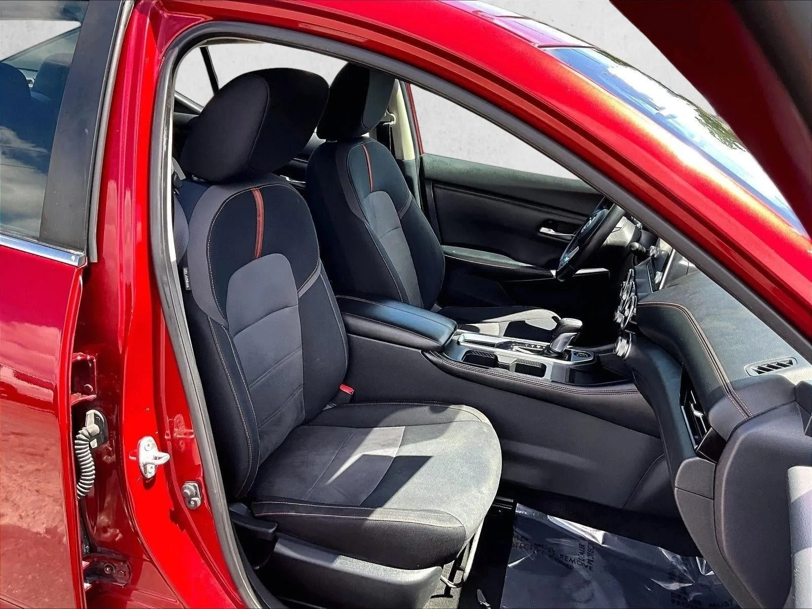 2020 Nissan Sentra SR Xtronic CVT photo 9