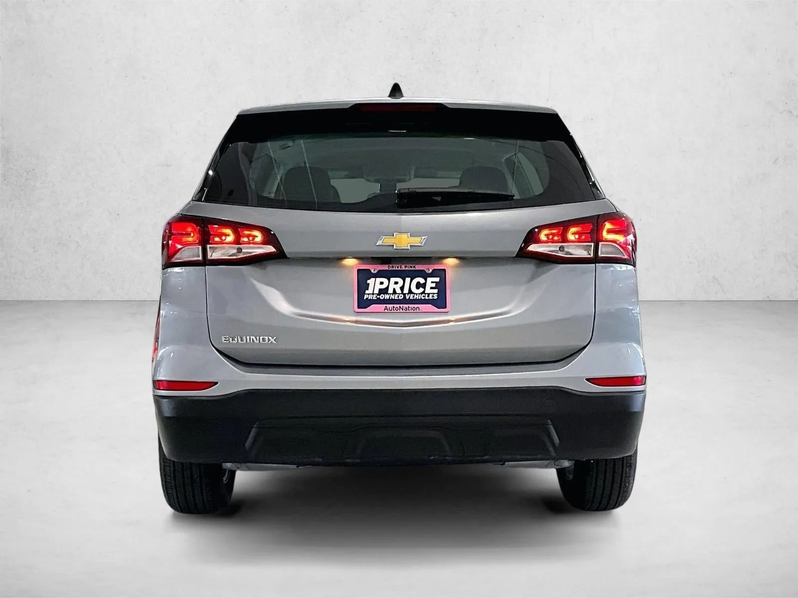 2024 Chevrolet Equinox LS photo 4