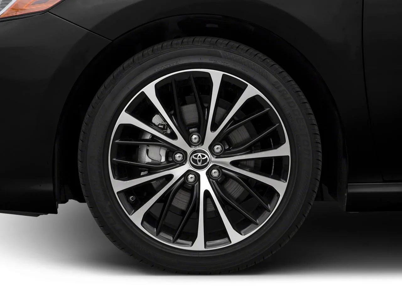 2018 Toyota Camry SE Auto (SE) photo 10