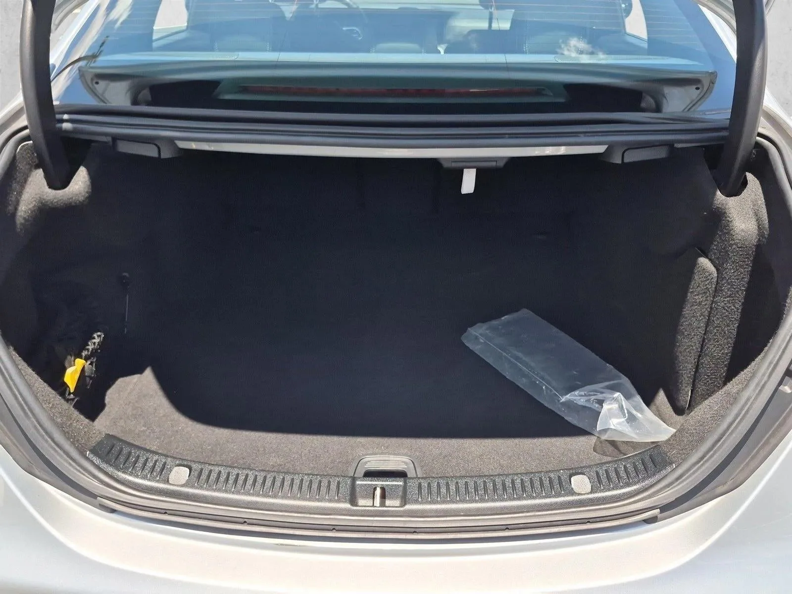 2020 Mercedes-Benz E 350 4MATIC® photo 6
