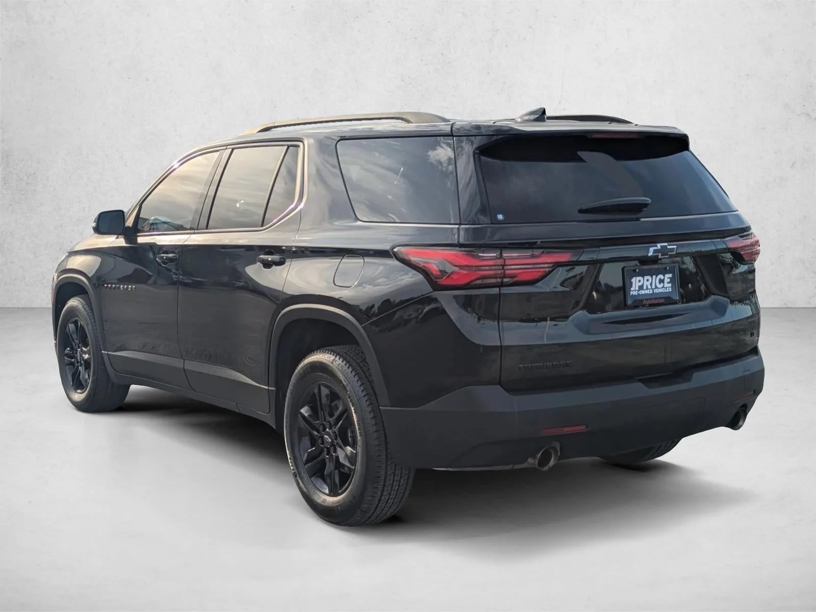 2023 Chevrolet Traverse LT Cloth photo 8