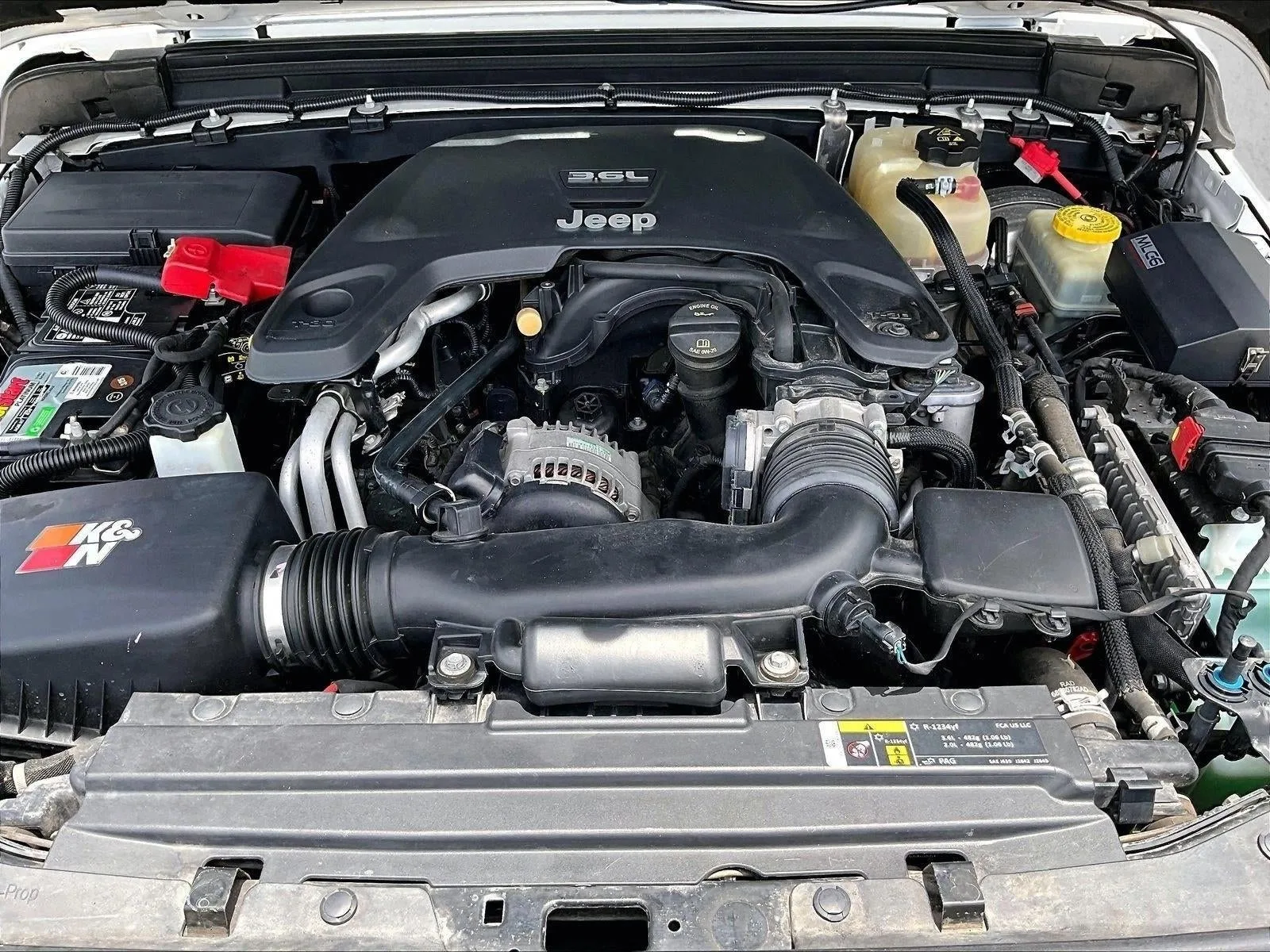 2019 Jeep Wrangler Unlimited Sport S 4x4 photo 11