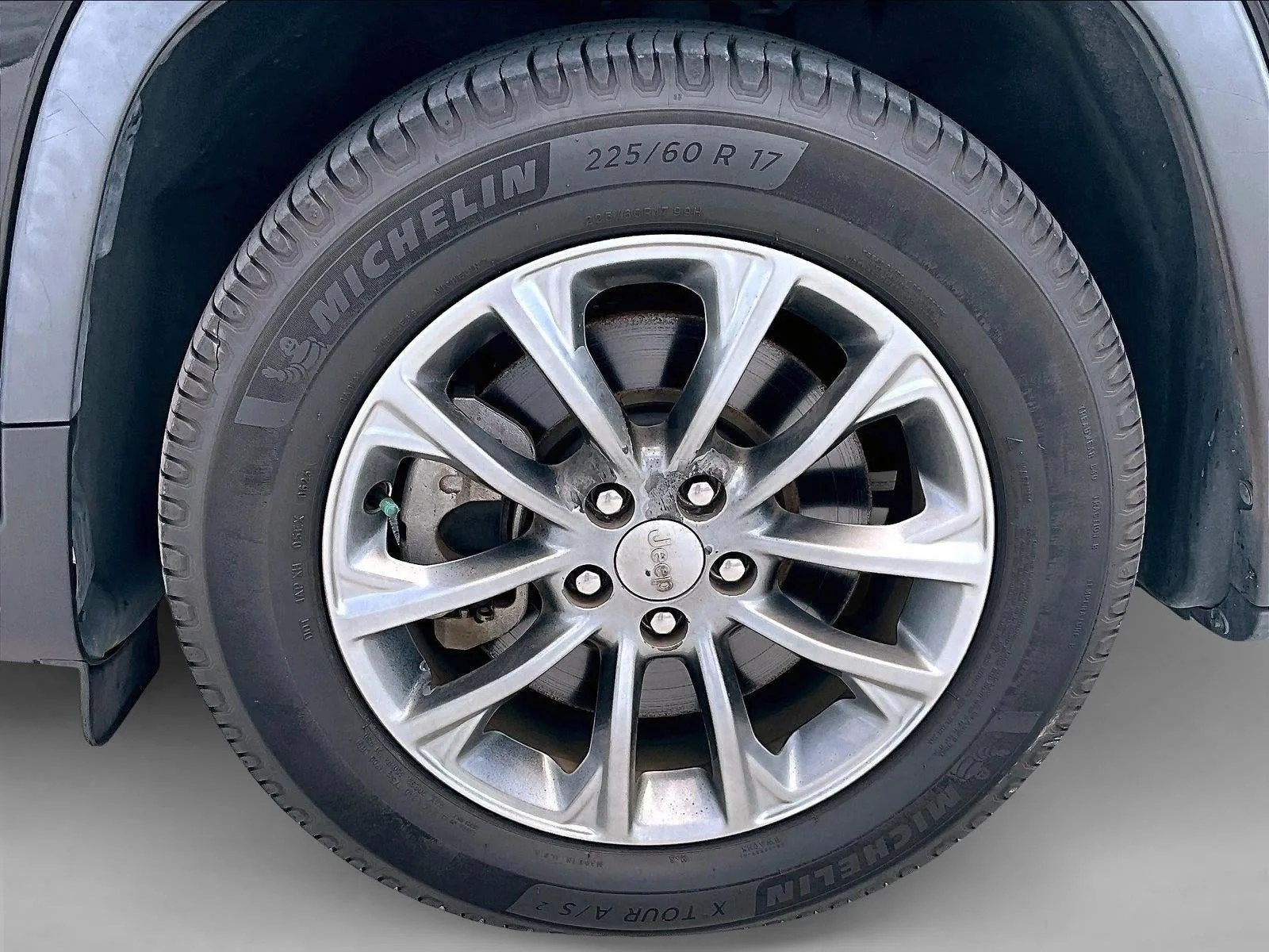 2019 Jeep CHER LATITUDE PLUS photo 10