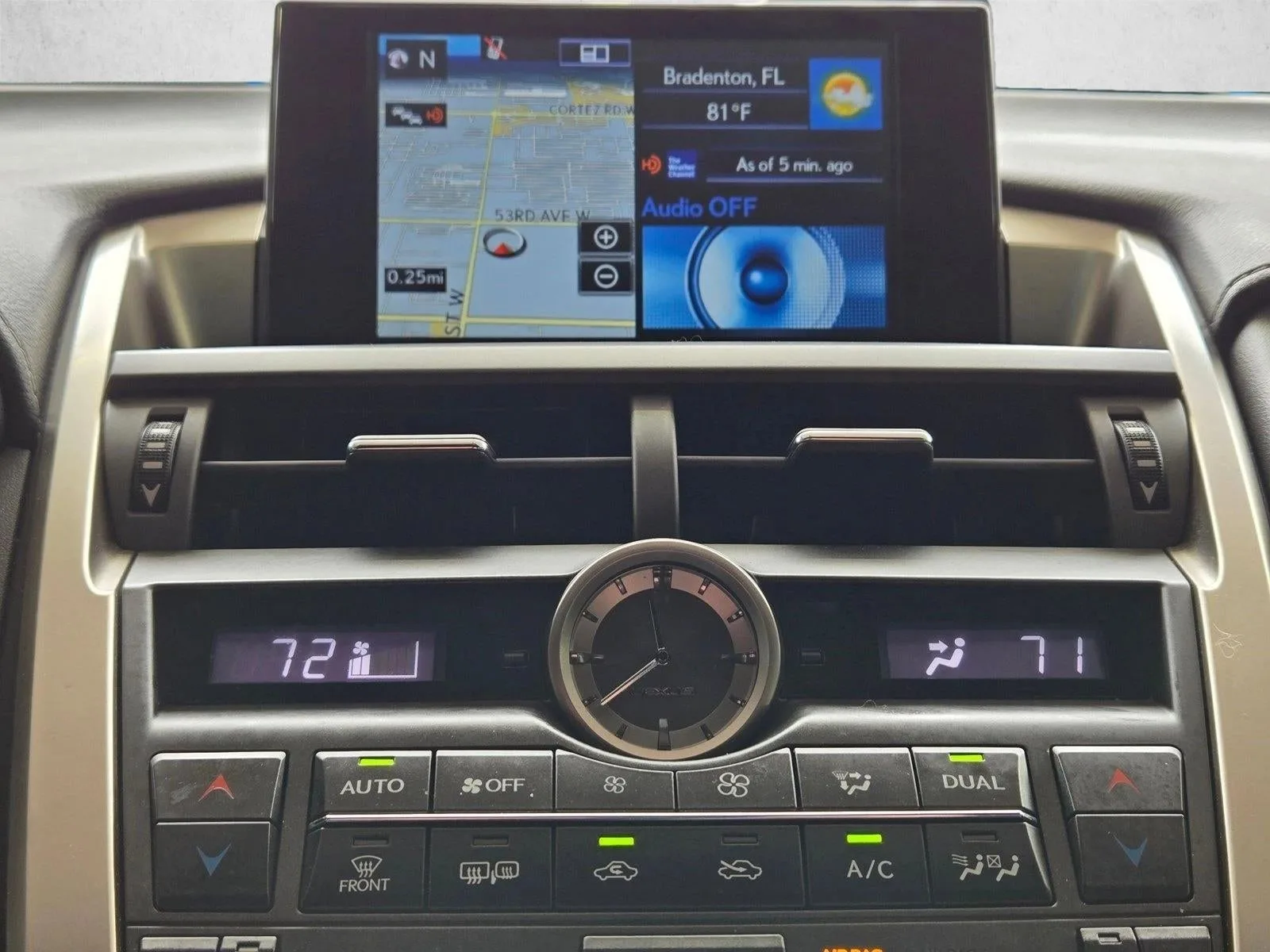 2016 Lexus NX Turbo AWD 4dr F Sport photo 12