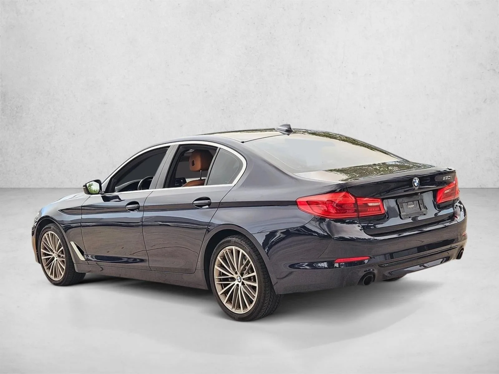 2020 BMW 530i Sedan photo 7