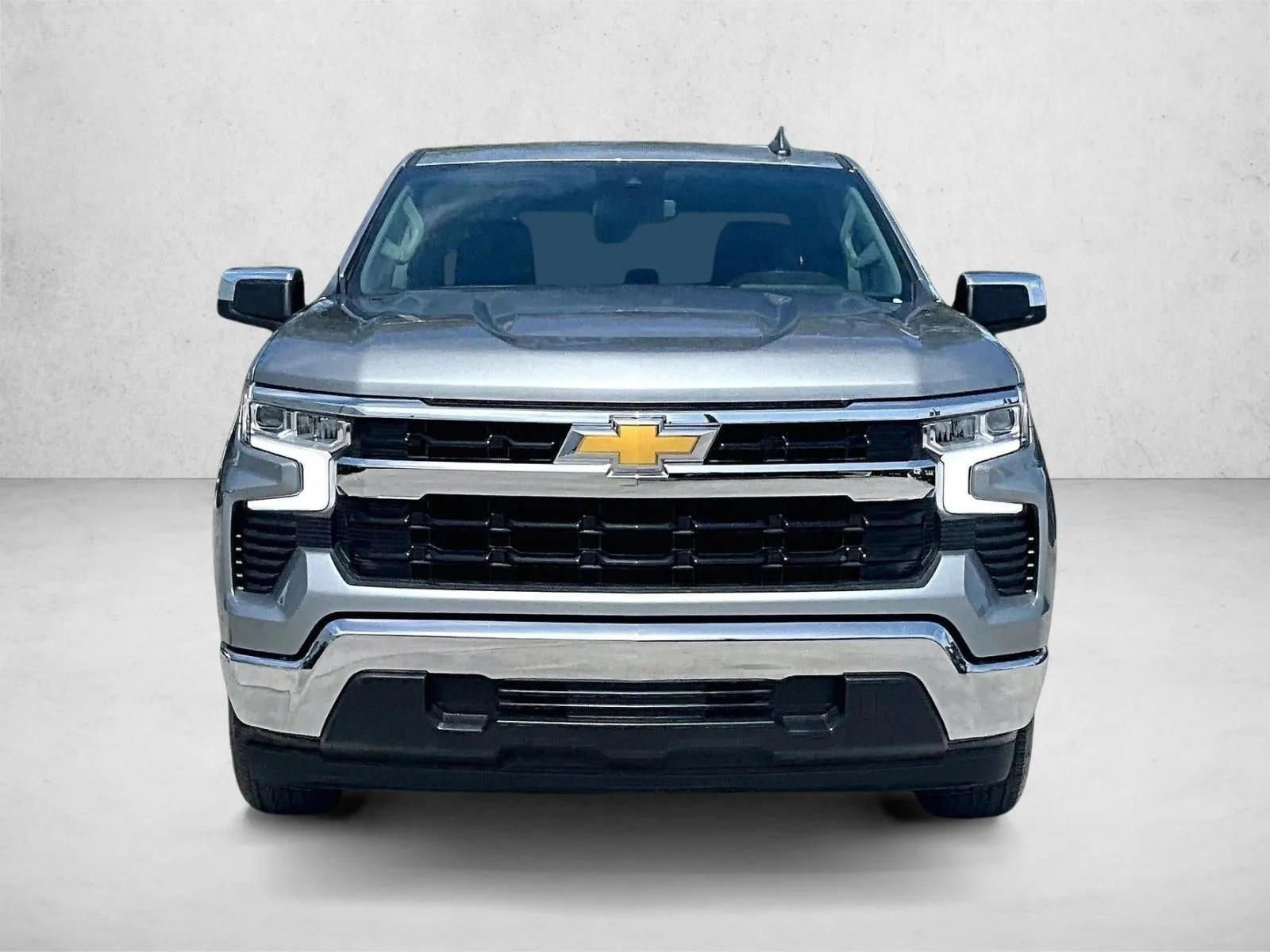2025 Chevrolet Silverado 1500 LT photo 3