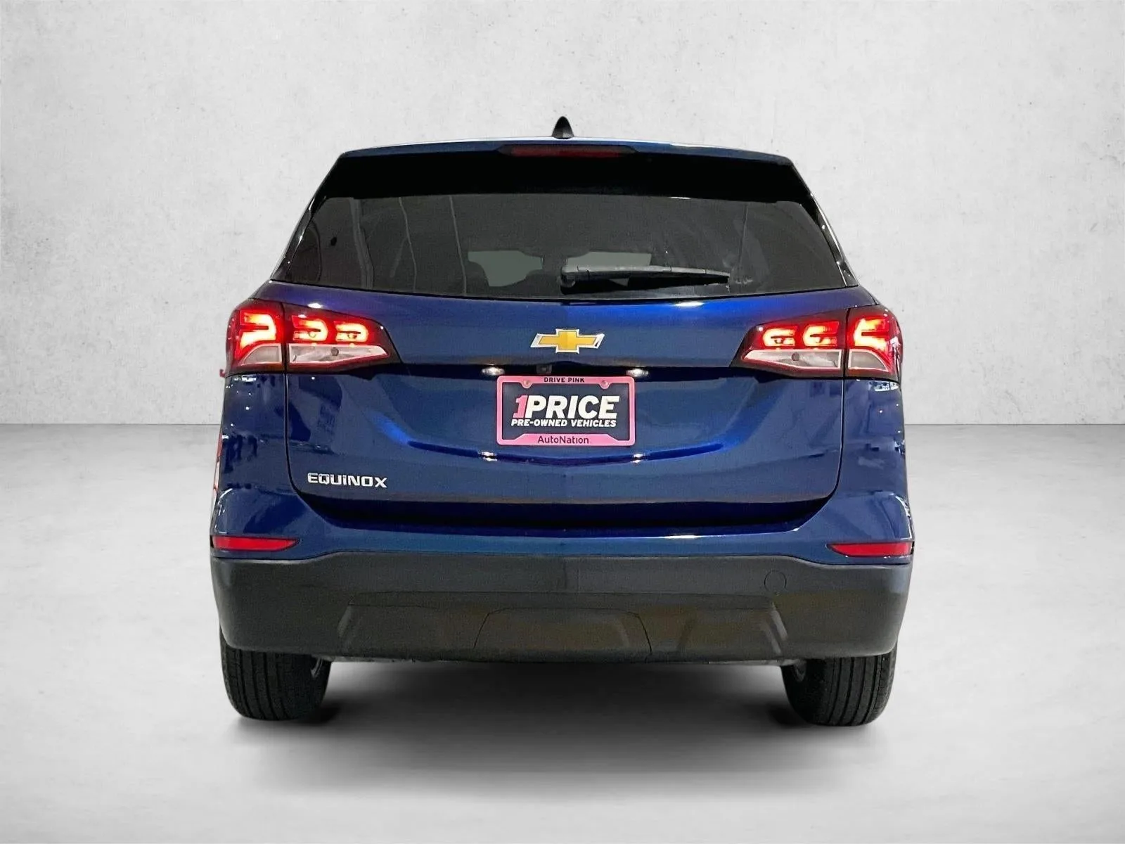 2023 Chevrolet Equinox LS photo 4