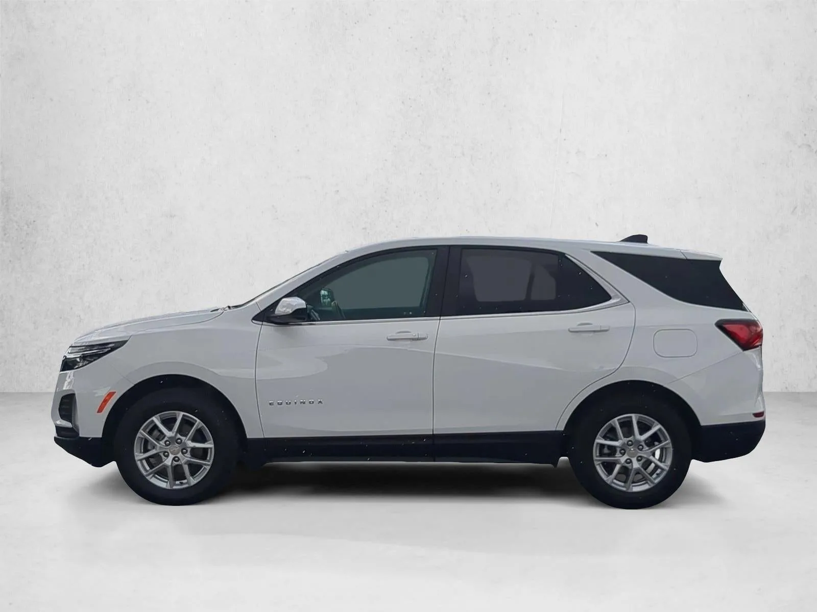 2024 Chevrolet Equinox LT photo 9