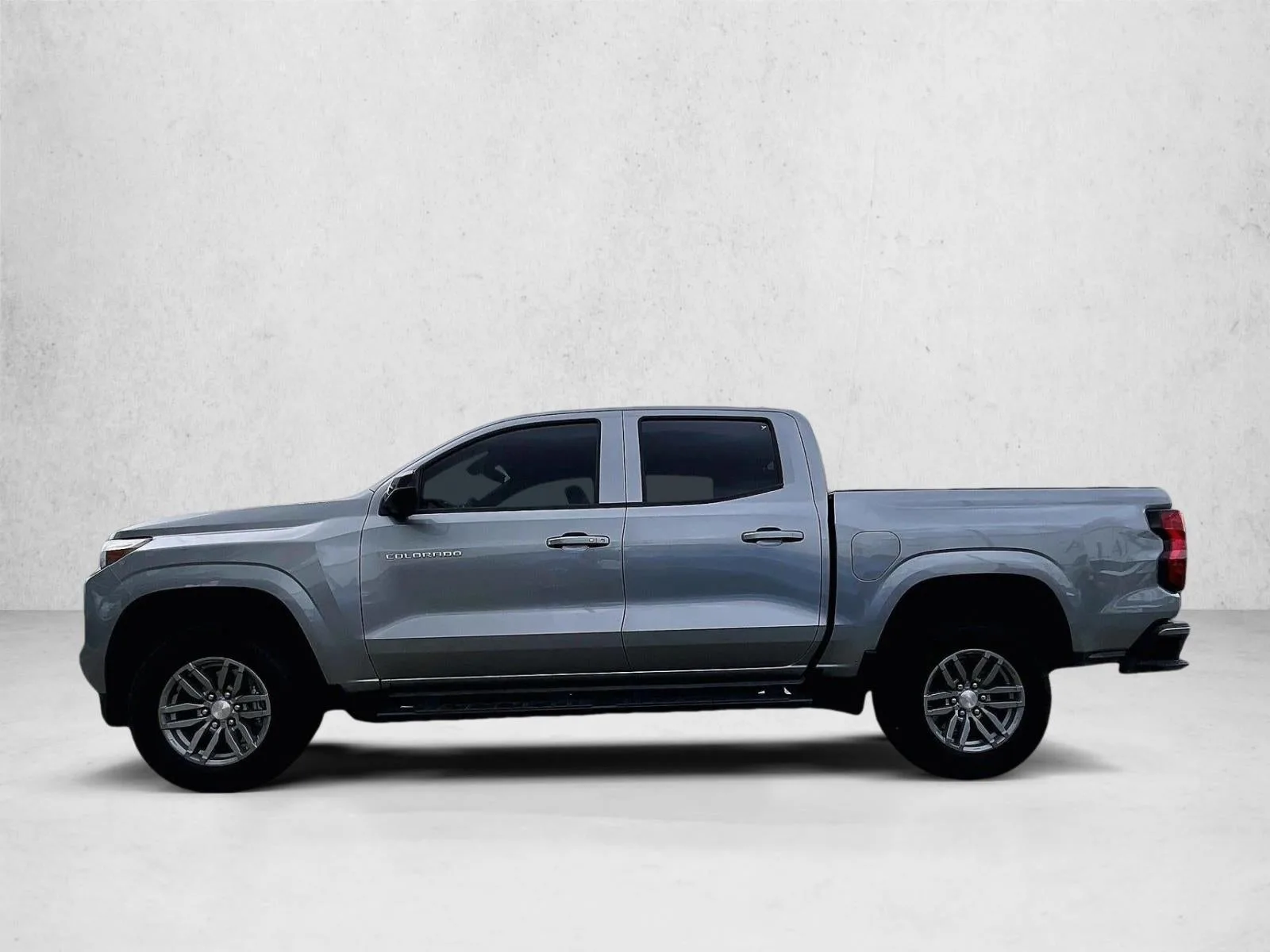 2025 Chevrolet Colorado WT/LT photo 6