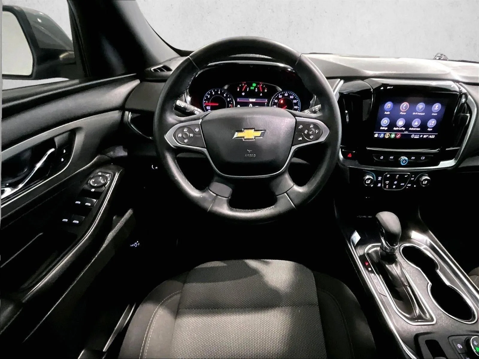 2023 Chevrolet Traverse LT Cloth photo 7