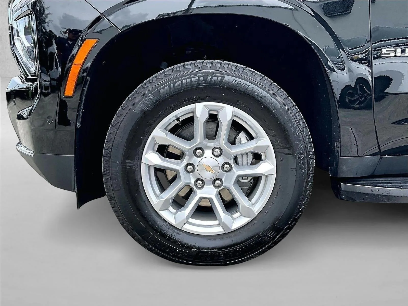 2026 Chevrolet Suburban LS photo 10