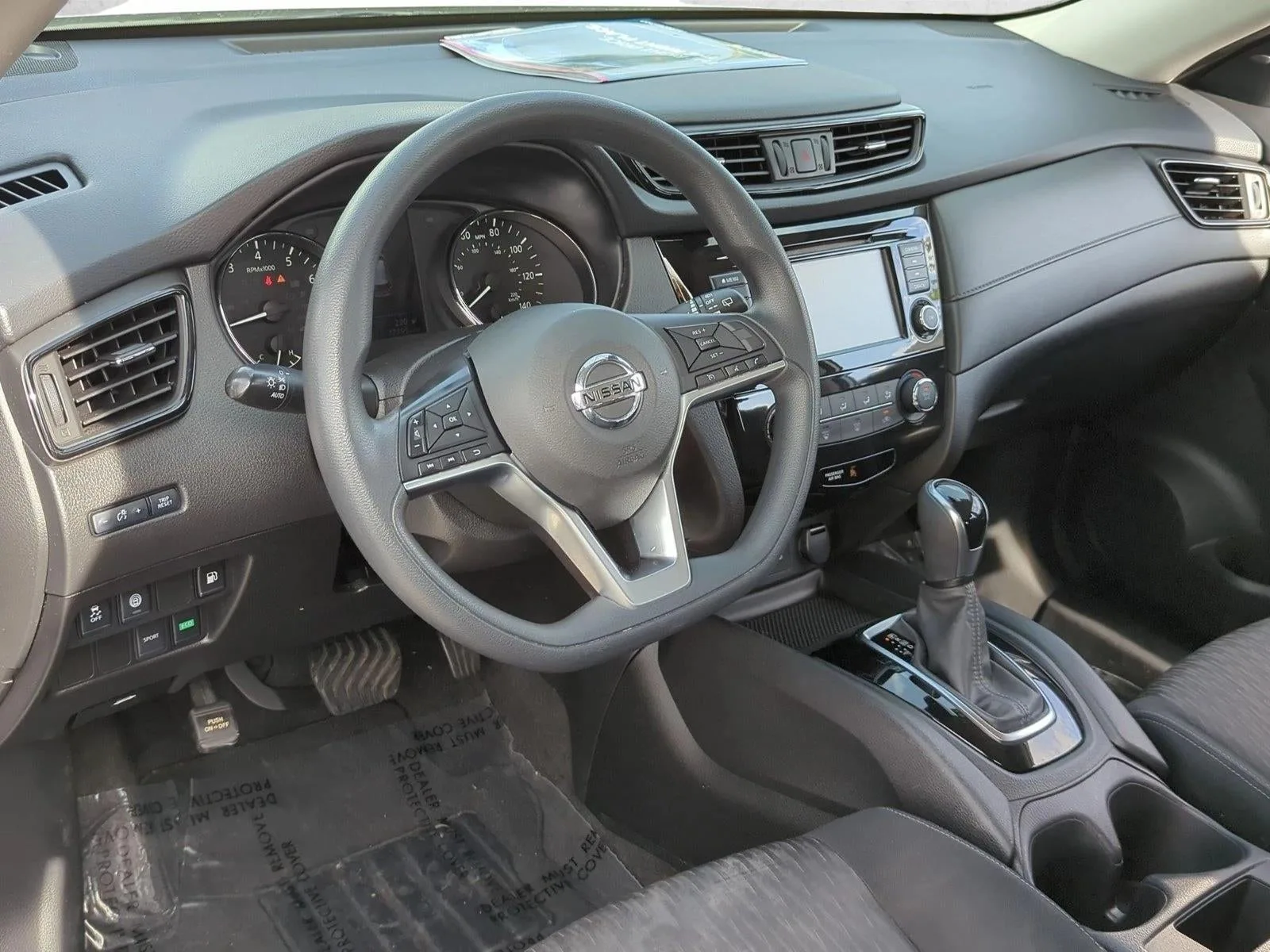 2020 Nissan Rogue FWD S photo 10