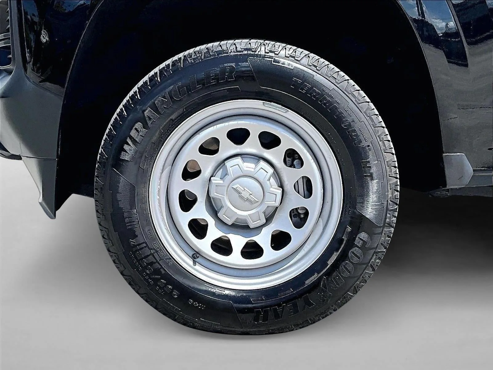 2025 Chevrolet Colorado WT/LT photo 10