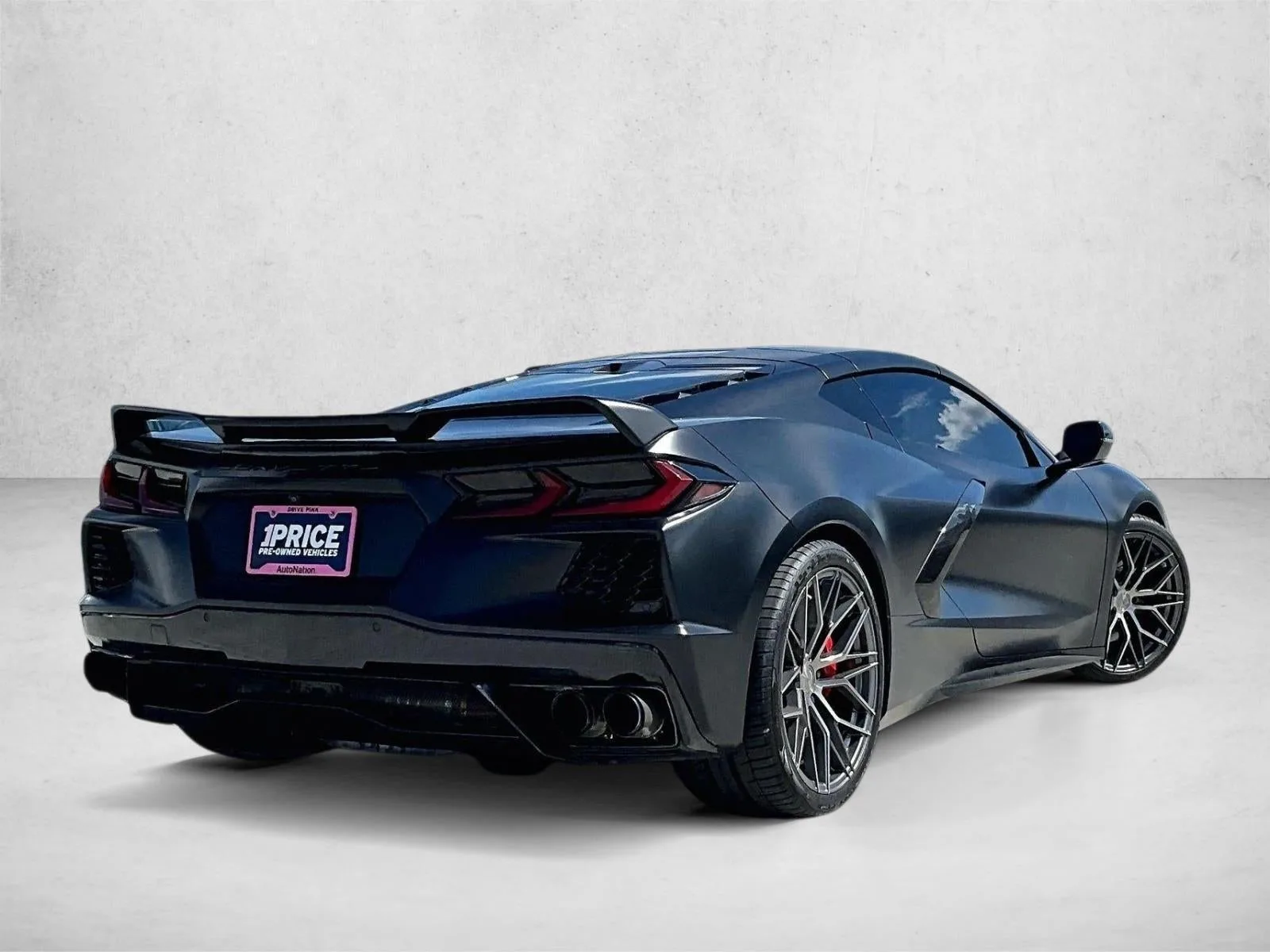 2020 Chevrolet Corvette Stingray 2LT photo 2