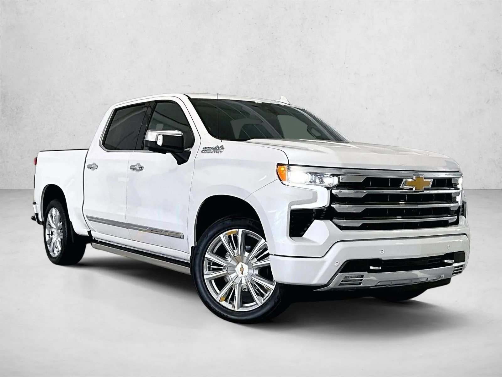 2024 Chevrolet Silverado 1500 High Country photo 12