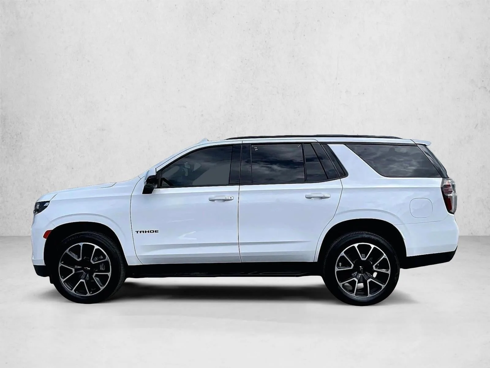 2022 Chevrolet Tahoe RST photo 6