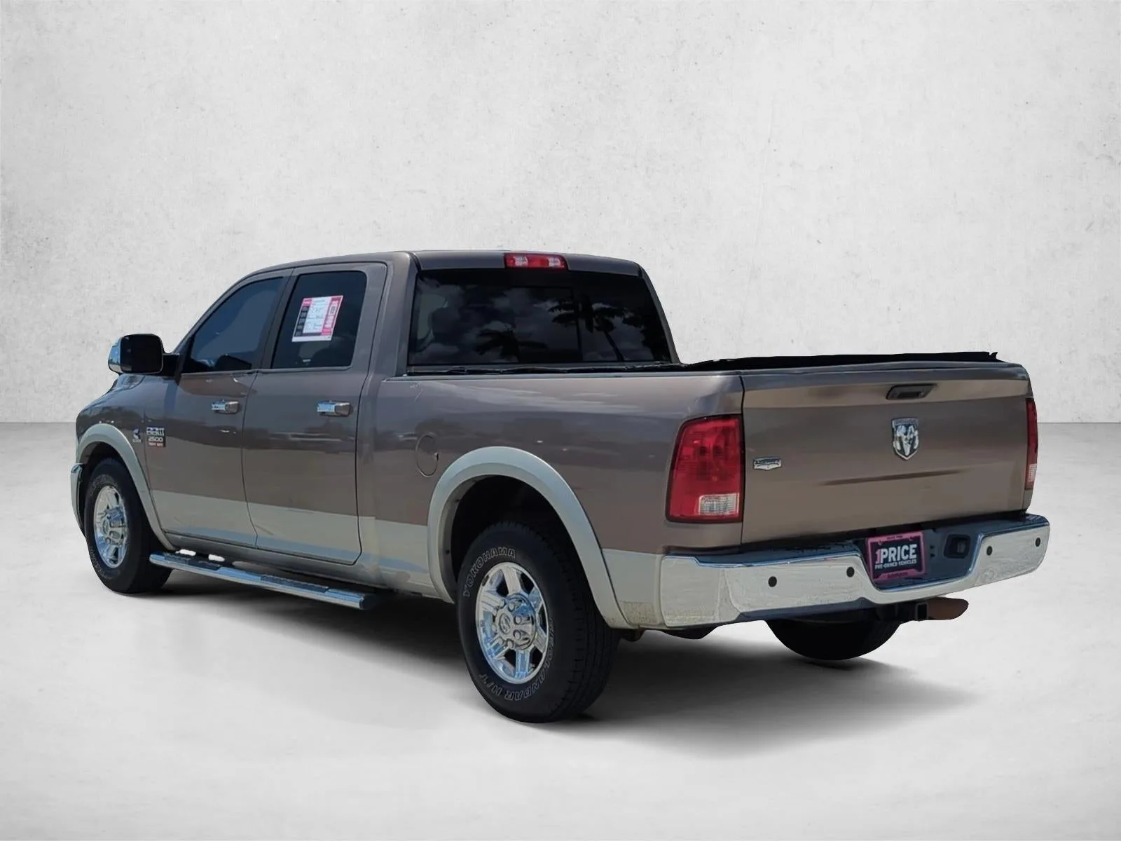 2010 Dodge Ram 2500 2WD Crew Cab 6.4 Ft Box Laramie photo 7