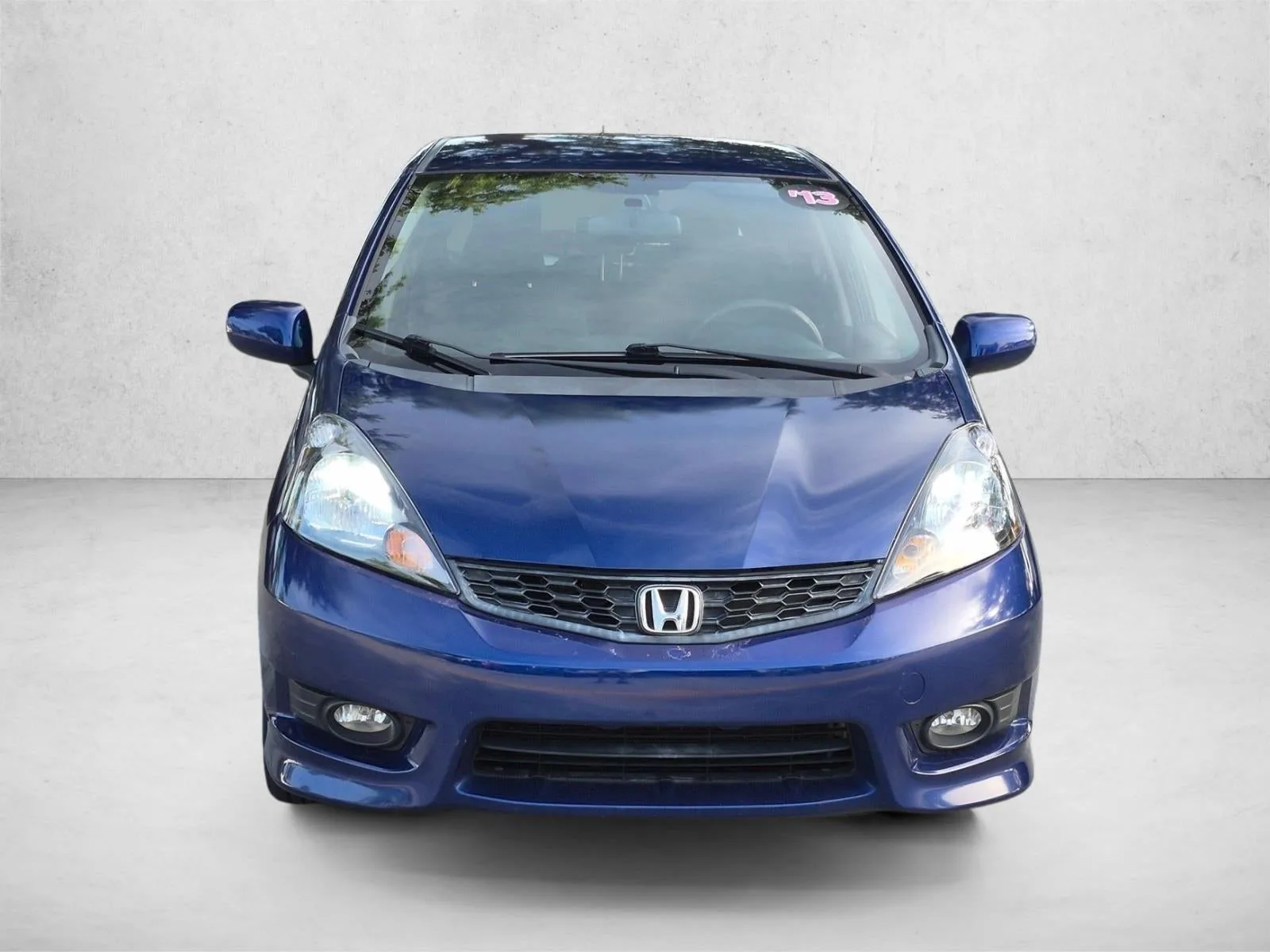 2013 Honda Fit Automatic Sport photo 2