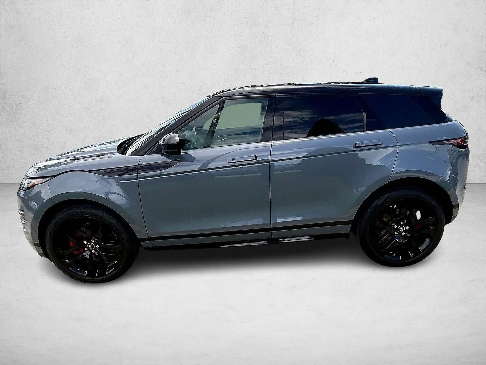 2023 Land Rover Range Rover Evoque R-Dynamic SE photo 6