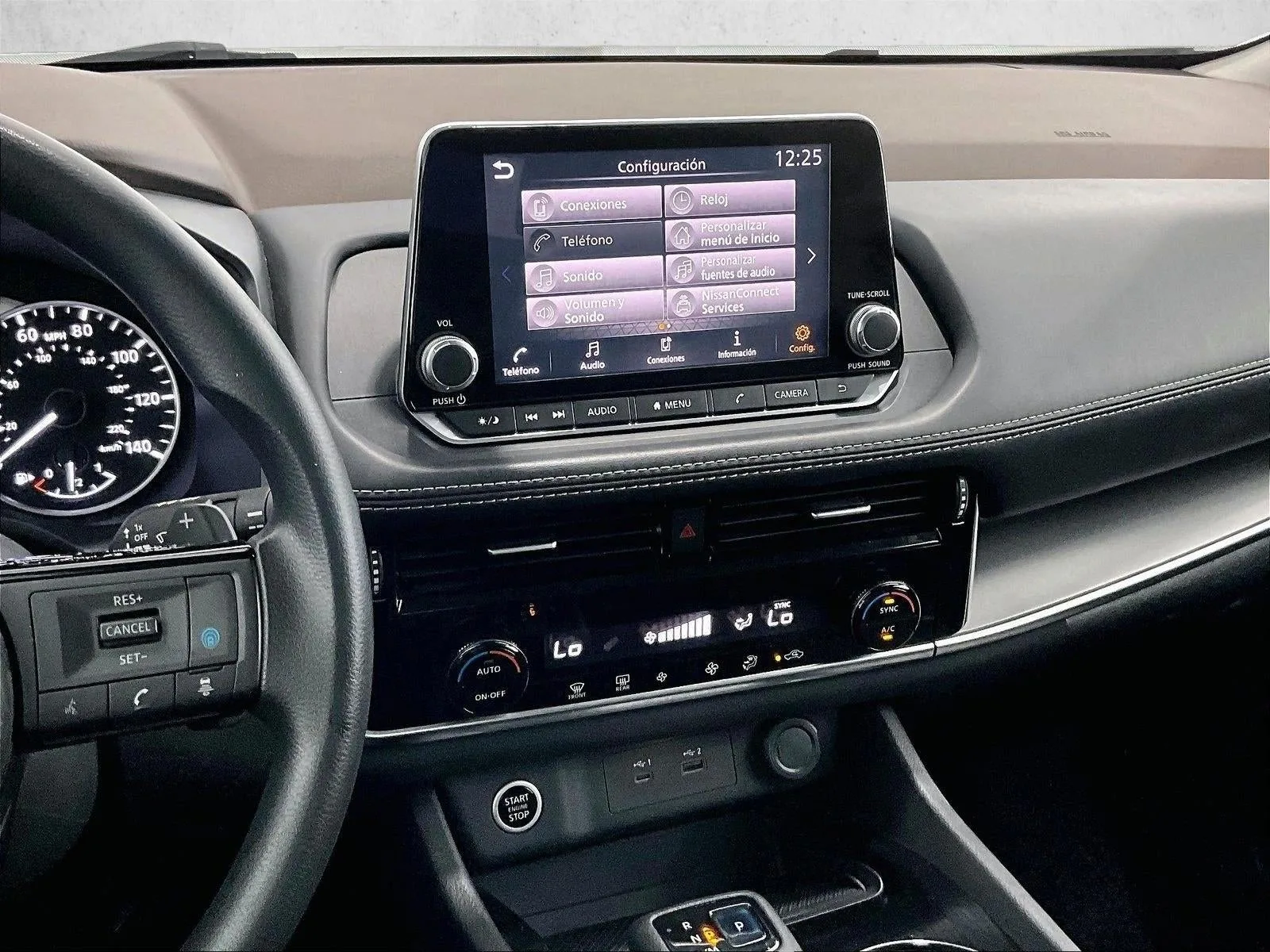 2021 Nissan Rogue SV FWD photo 8