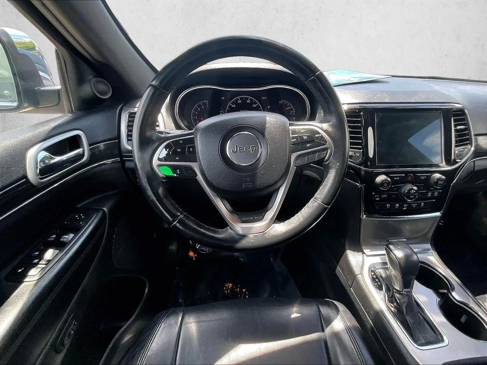 2019 Jeep Grand Cherokee Limited 4x2 photo 7