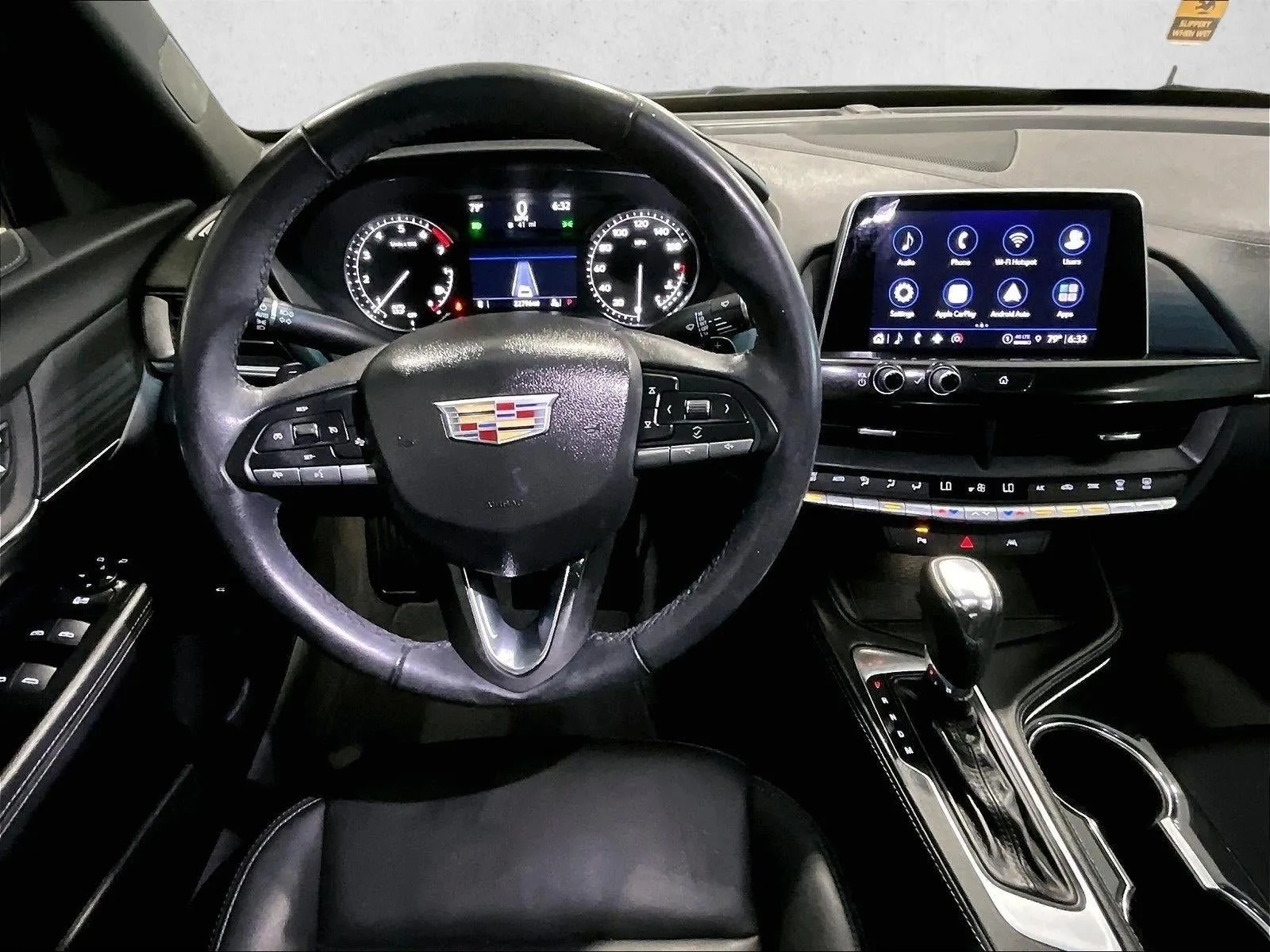 2024 Cadillac CT4 Luxury photo 7
