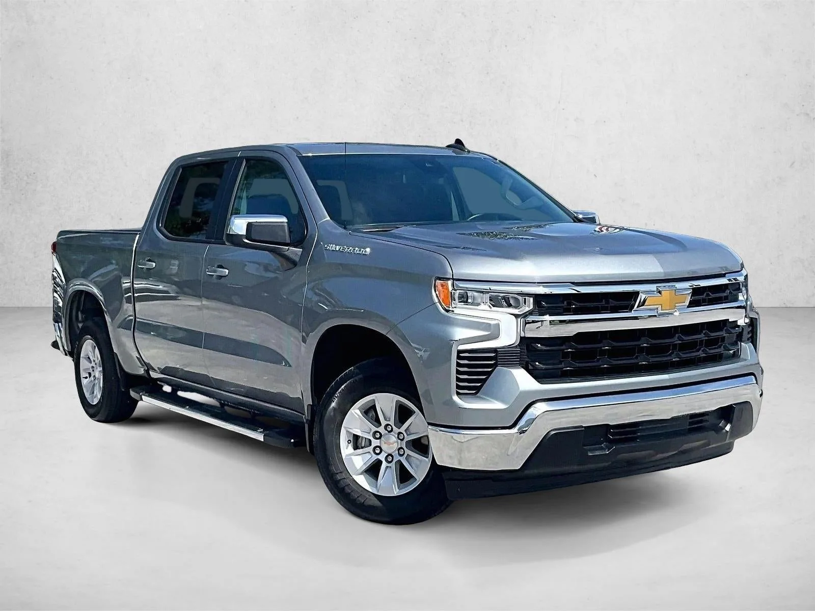 2025 Chevrolet Silverado 1500 LT photo 12