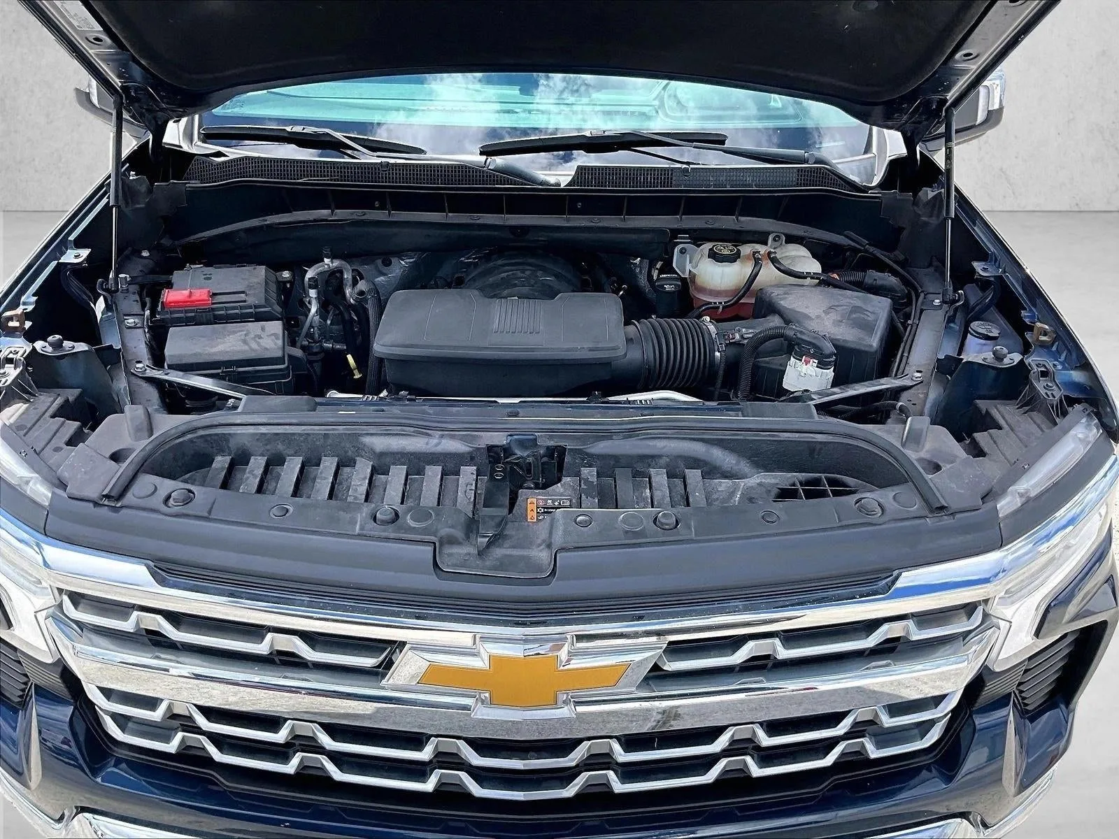 2022 Chevrolet Silverado 1500 LTZ photo 11