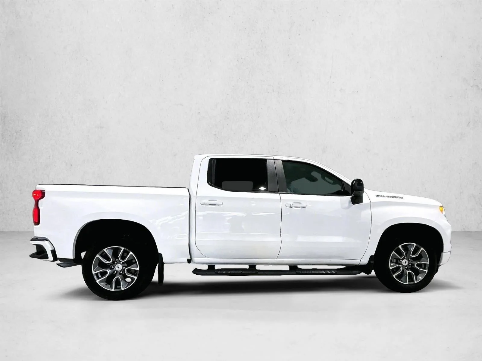 2022 Chevrolet Silverado 1500 RST photo 5