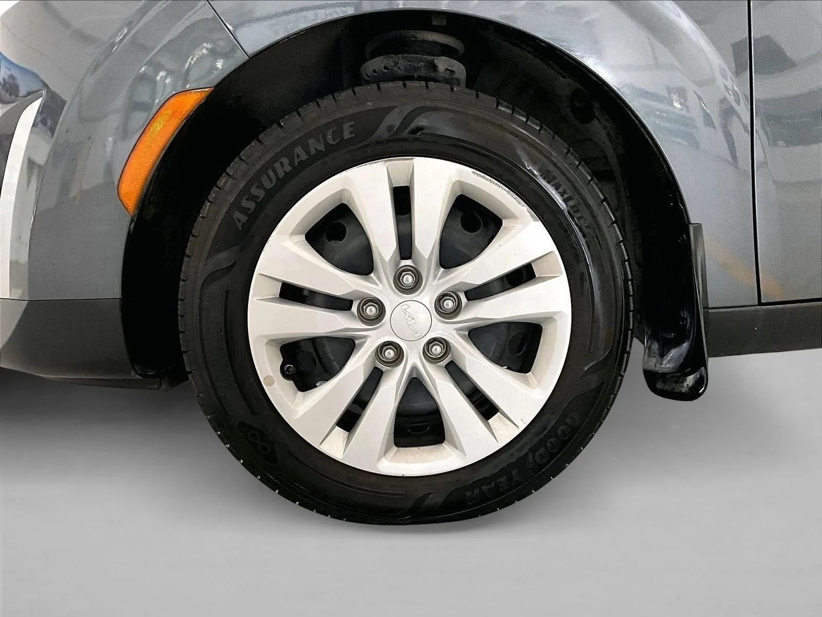 2024 Kia Soul LX photo 10