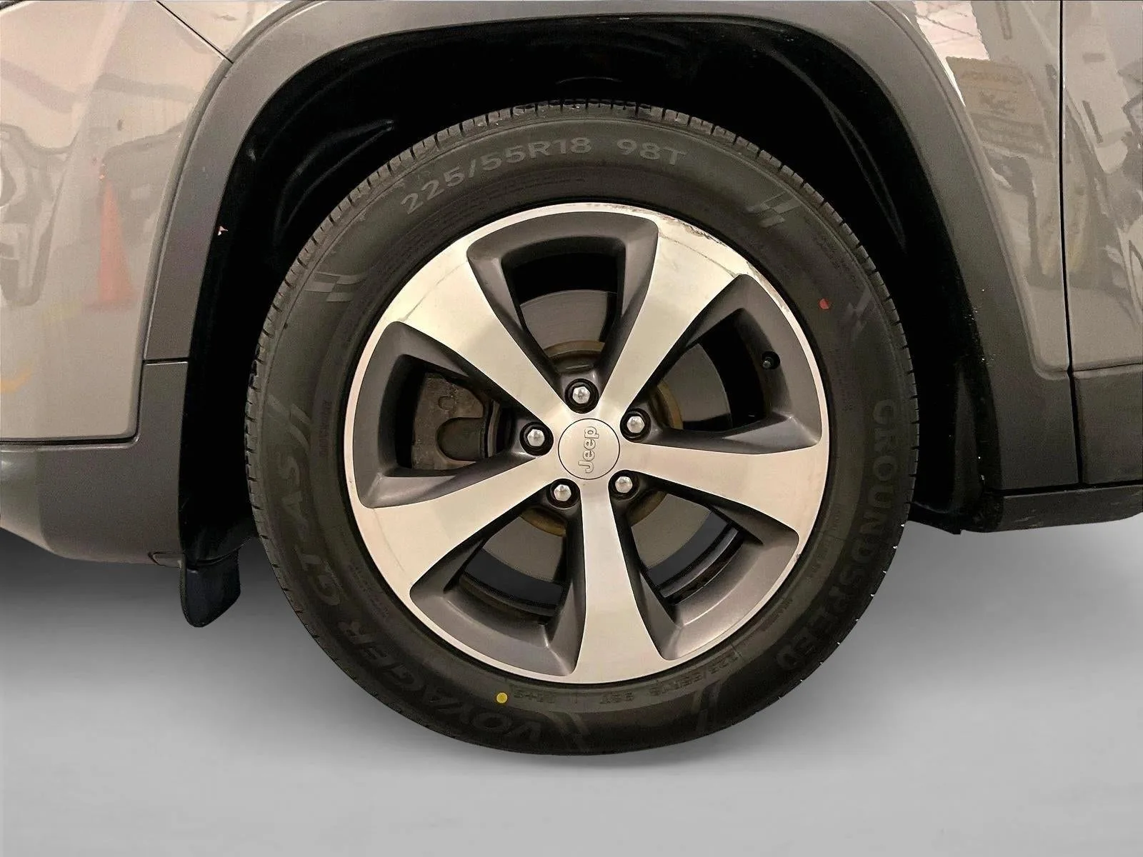 2020 Jeep Cherokee Limited photo 10