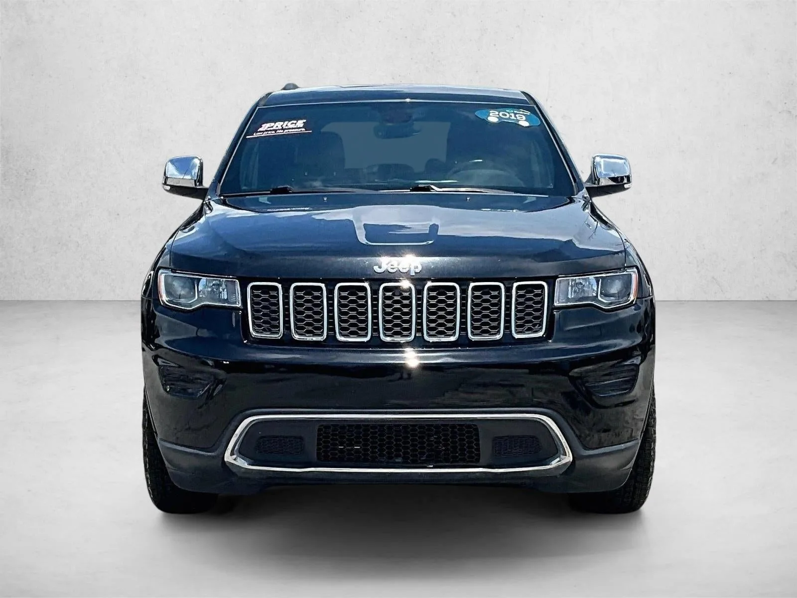 2019 Jeep Grand Cherokee Limited 4x2 photo 3